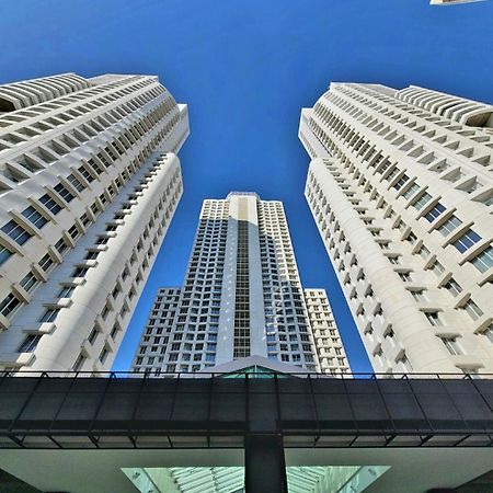 Alfred Sky Smart Apartment 29Th Spa Included Skopje Exteriör bild