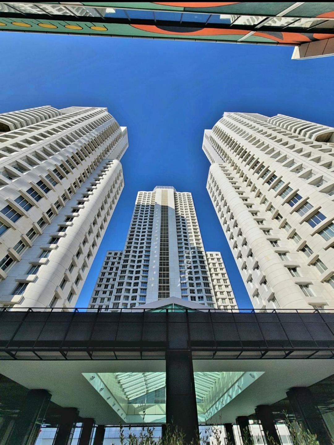 Alfred Sky Smart Apartment 29Th Spa Included Skopje Exteriör bild
